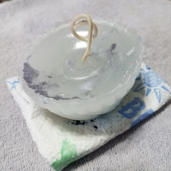 Candles - Picture 4 of 4